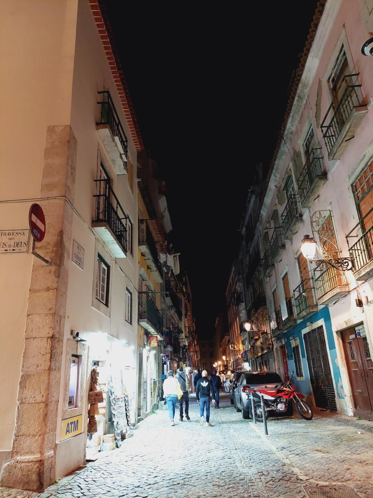Apartment Flat In The Bohemian Heart Of - Bairro Alto